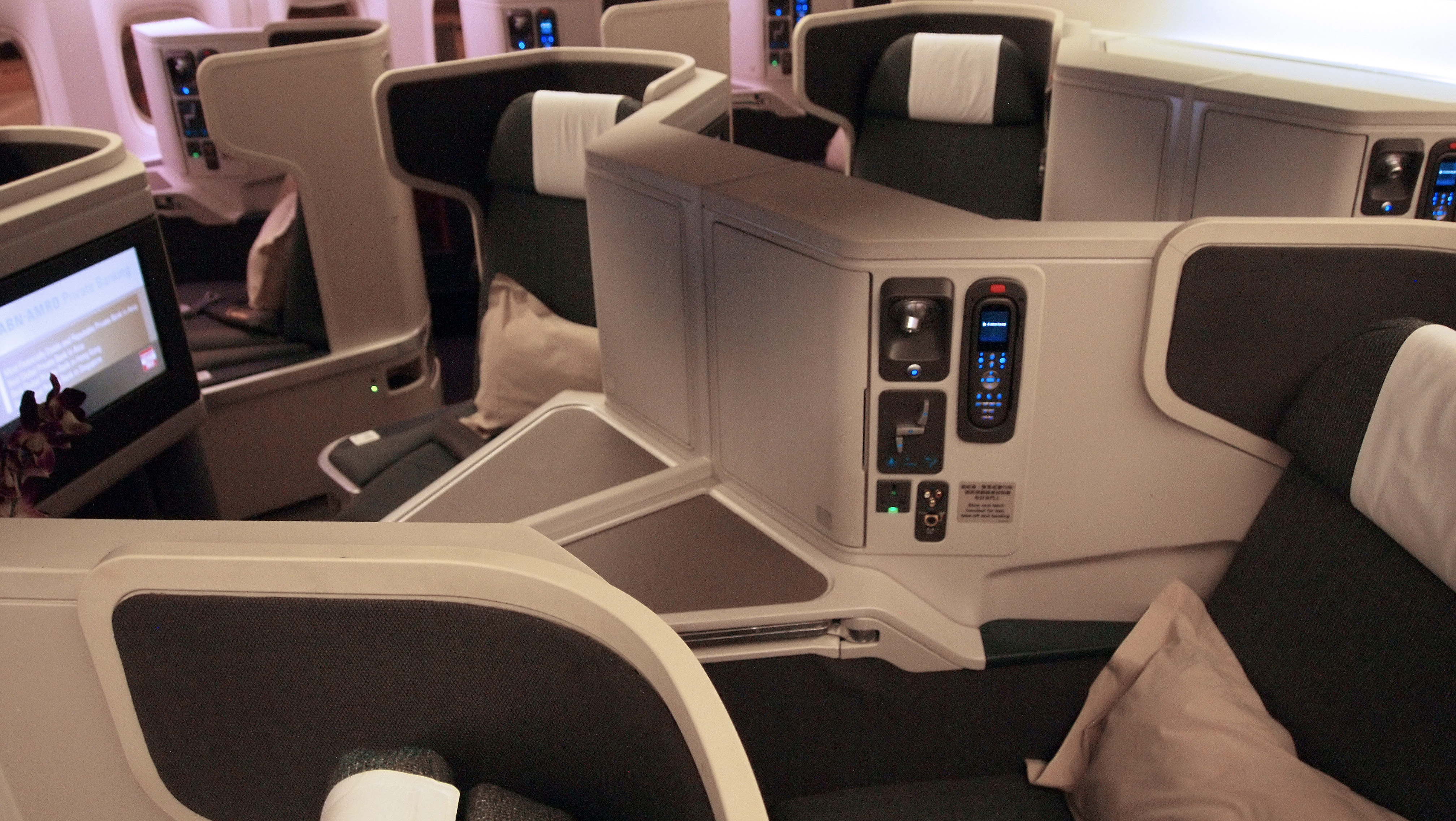 Flown Experienced Cathay Pacific London Hong Kong Airbus B777 Business Class My Cms